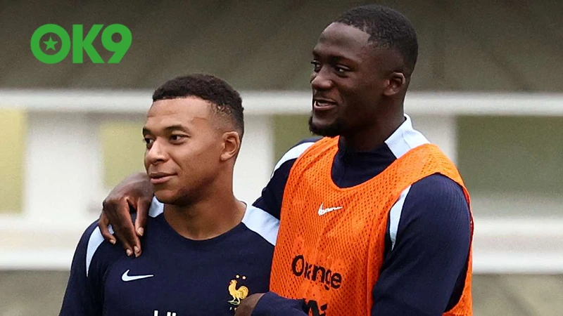 Real Madrid rõ ràng đang dùng Mbappe như một phương án tác động đến quyết định tương lai của Konate